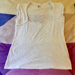 MAS QUE BASICOS White Cotton Ruffle Shirt L